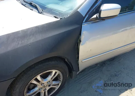 2006 Honda Accord 2.4 Ex from USA, damaged, VIN 1HGCM56806A142204